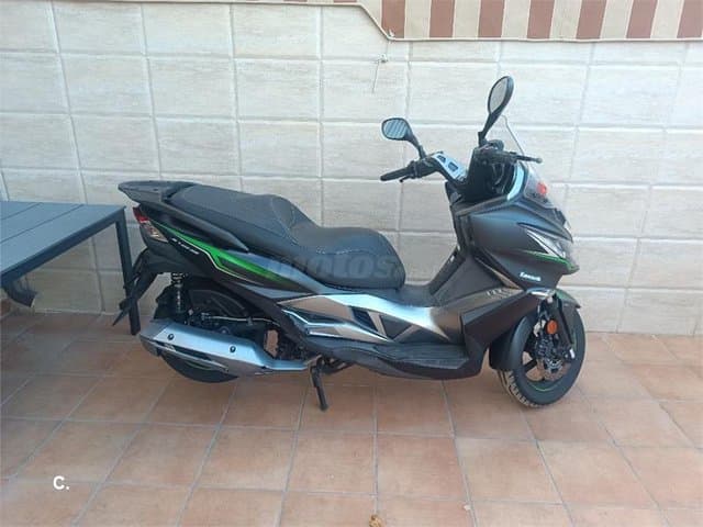Kawasaki J 125 ABS – Vista 2
