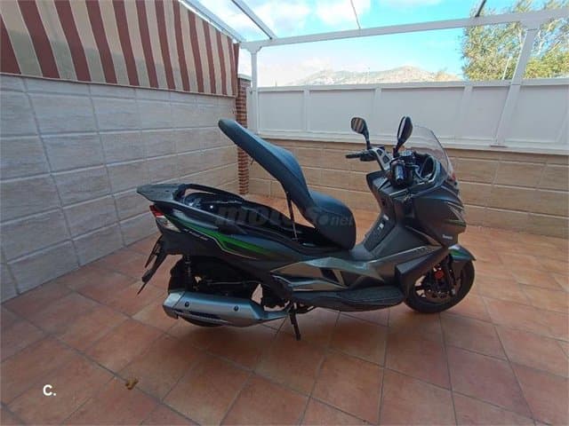 Kawasaki J 125 ABS – Vista 5