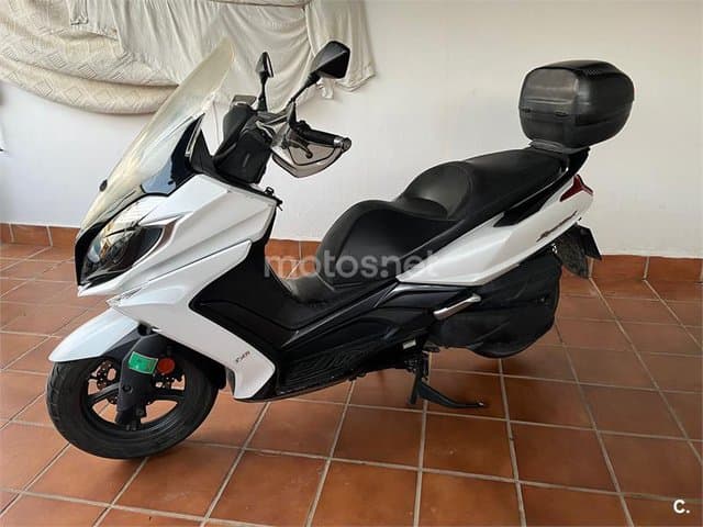 Kymco Super Dink 350i 2200 € 2017 Málaga - 2