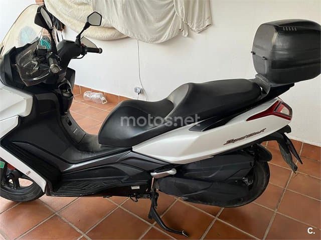 Kymco Super Dink 350i 2200 € 2017 Málaga - 5