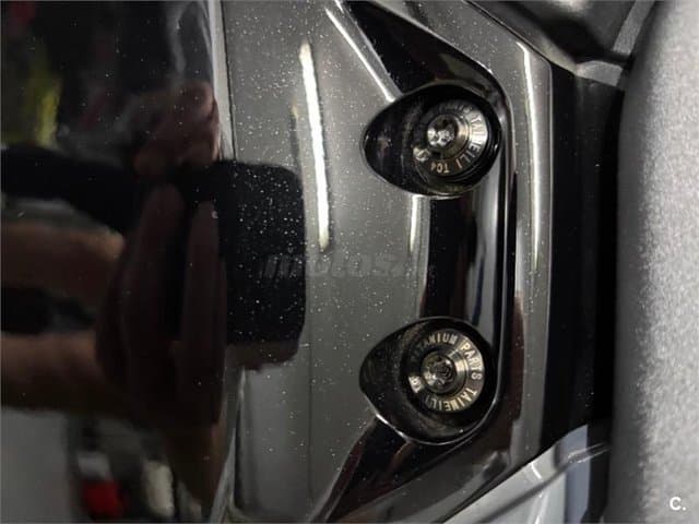 Yamaha TMAX – Vista 12