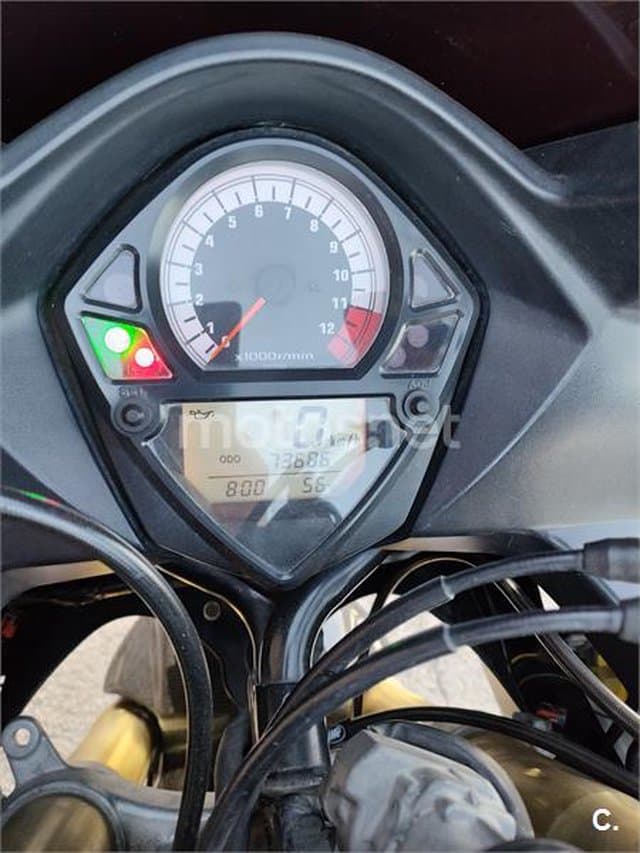 Suzuki SV 650 S 2600 € 2006 Alicante - 3