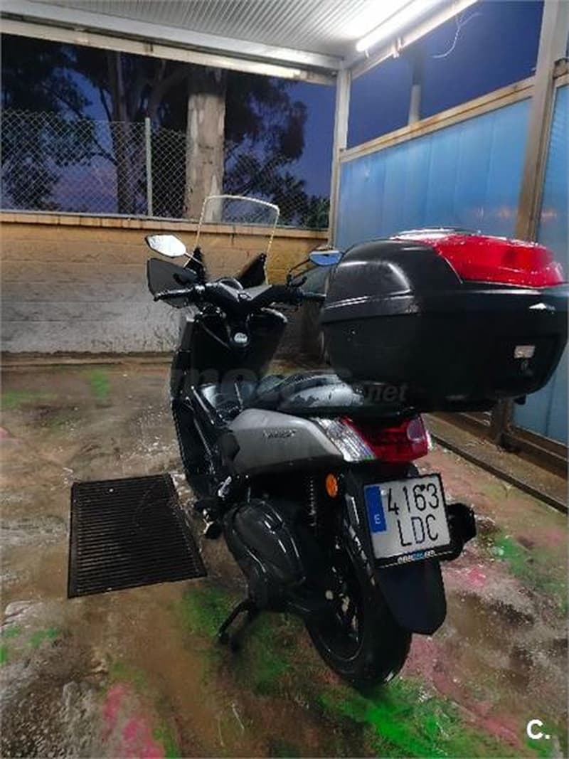 Yamaha NMAX – Vista 5