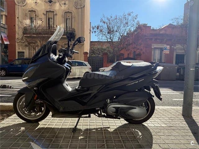 Kymco Xciting S 400 2900 € 2019 Barcelona - 3