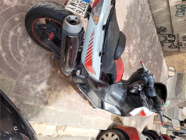 Yamaha TMAX 500 – Vista 4