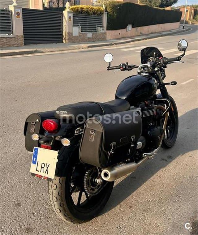 Triumph Street Twin 7800 € 2021 Barcelona - 13
