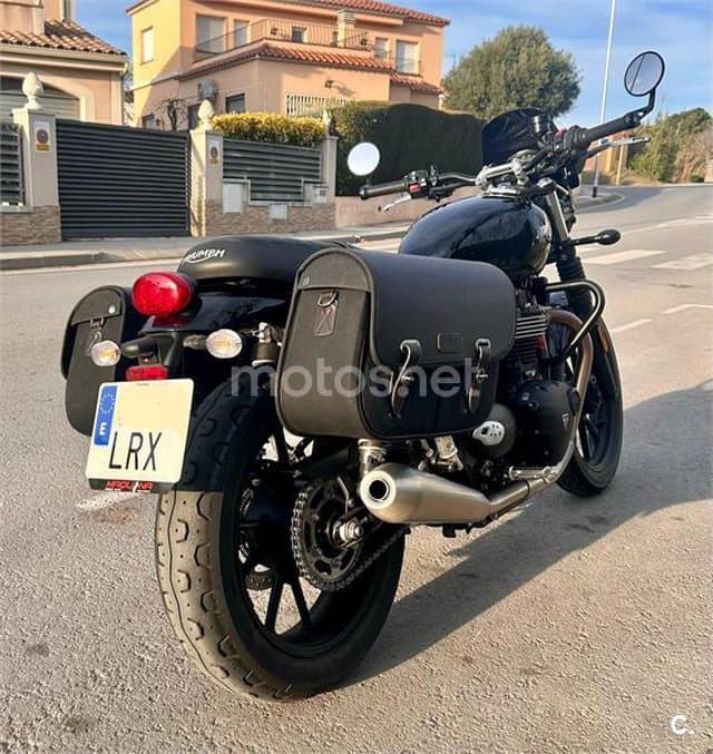 Triumph Street Twin 7800 € 2021 Barcelona - 14
