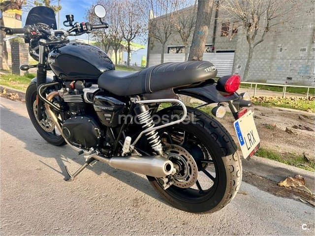 Triumph Street Twin 7800 € 2021 Barcelona - 4