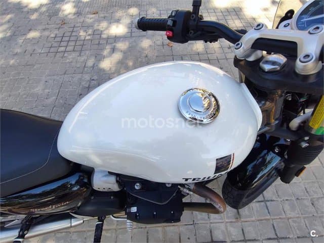 Triumph Street Twin 5990 € 2019 Valencia - 3
