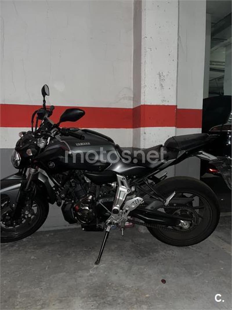 Yamaha MT-07 – Vista 1