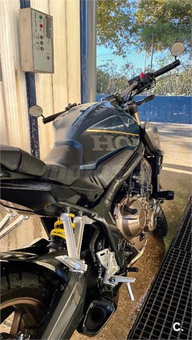 Honda CB 650 R – Vista 1