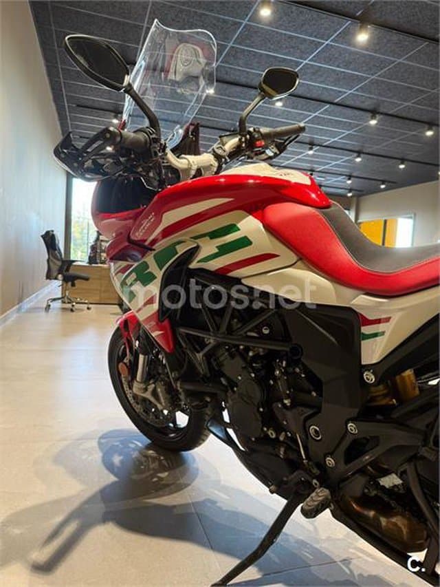 MV Agusta Turismo Veloce 800 – Vista 13