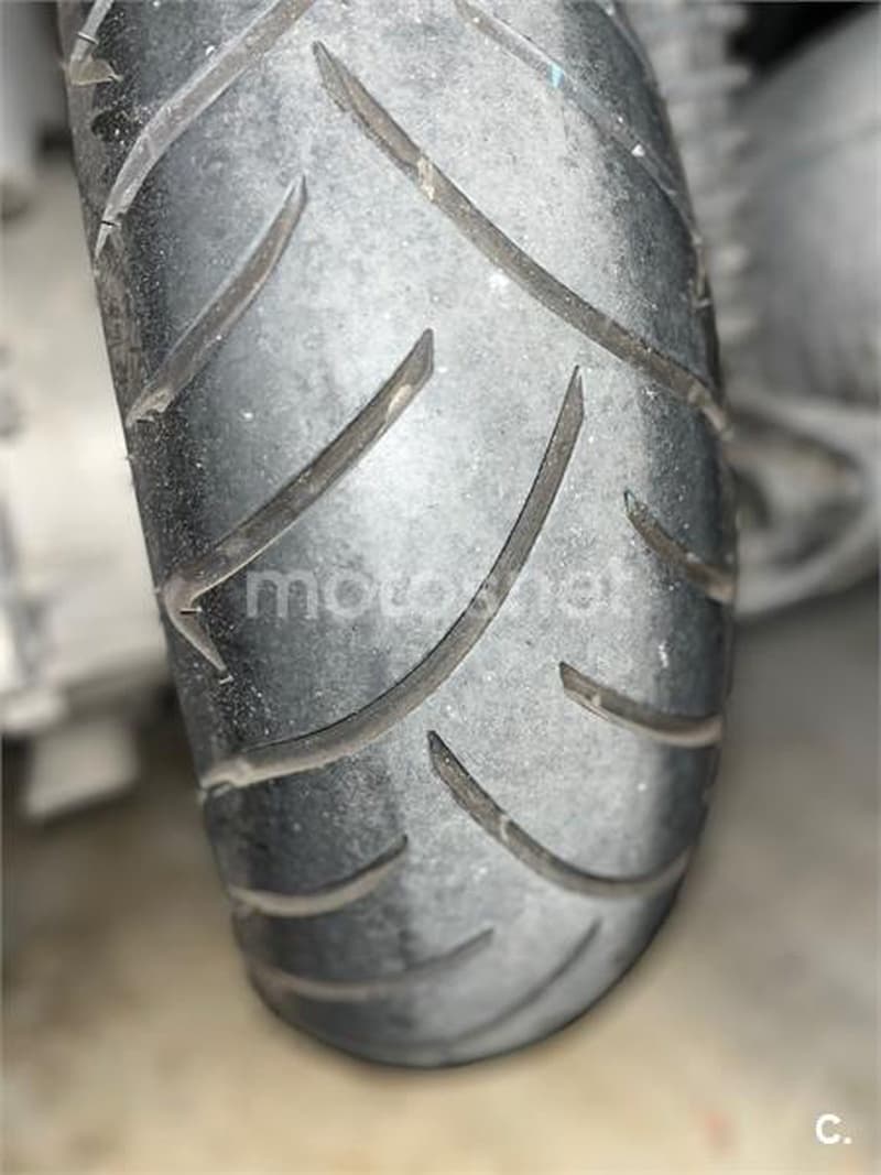 Yamaha XMAX 400 – Vista 5