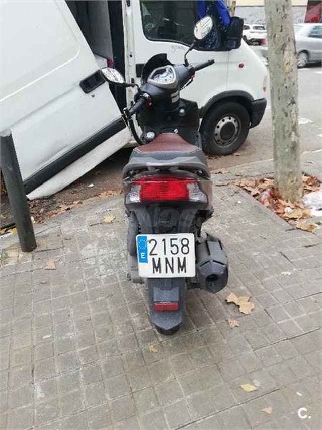 Kymco Agility City Plus 125 2000 € 2024 Barcelona - 3