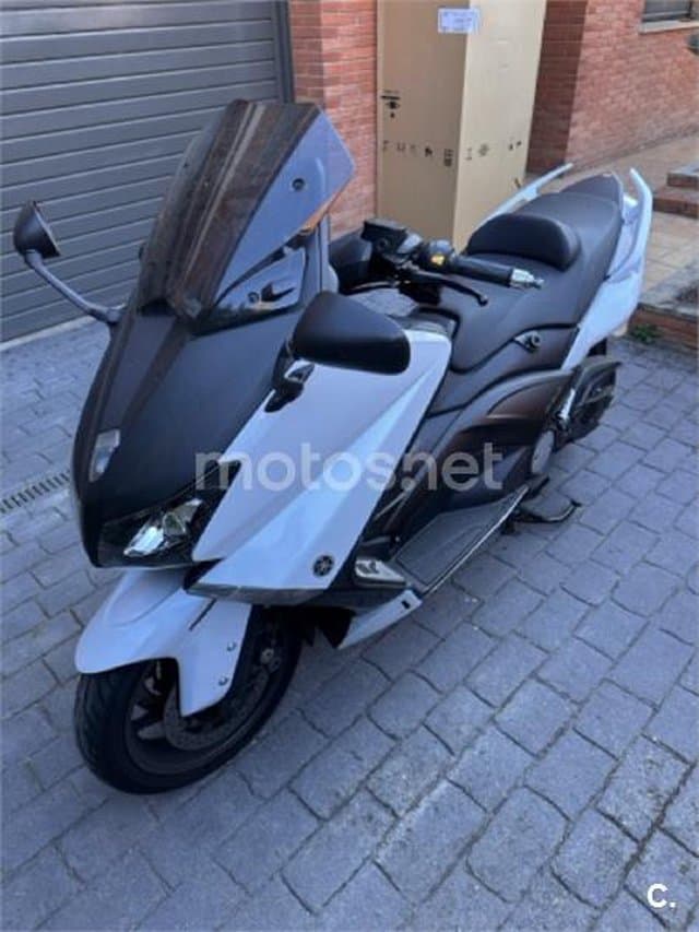 Yamaha TMAX 530 – Vista 1