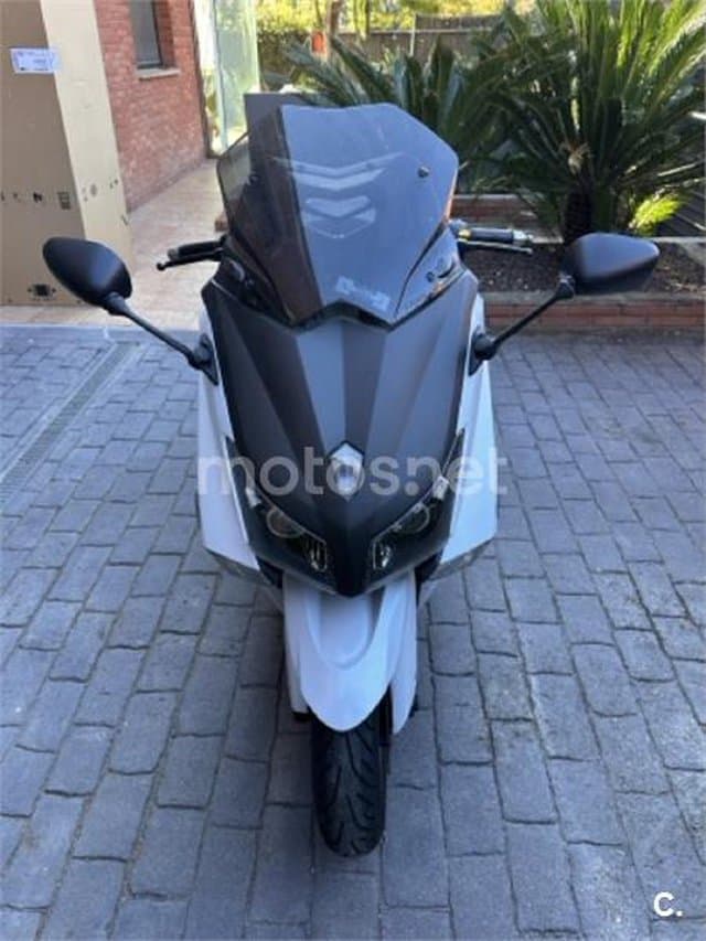 Yamaha TMAX 530 – Vista 2