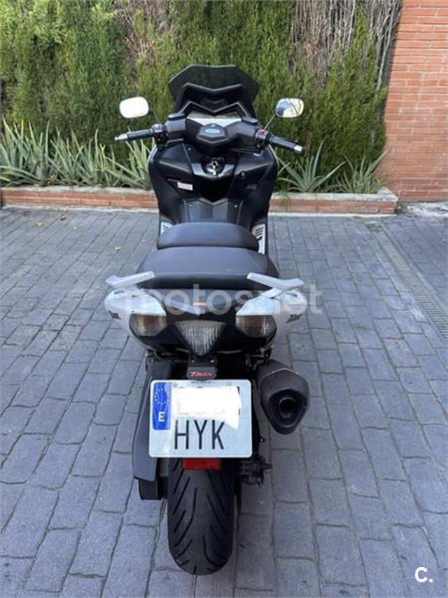 Yamaha TMAX 530 – Vista 13