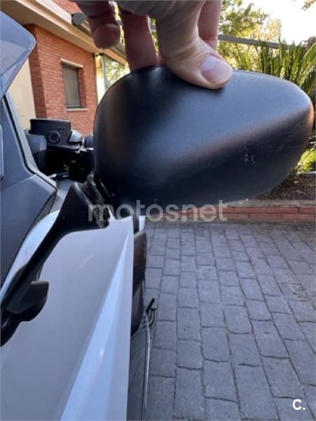 Yamaha TMAX 530 – Vista 9