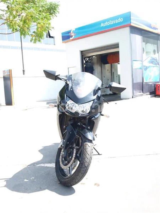 Kawasaki NINJA 250 R 2500 € 2008 Granada - 3