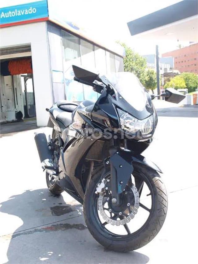 Kawasaki NINJA 250 R 2500 € 2008 Granada - 7