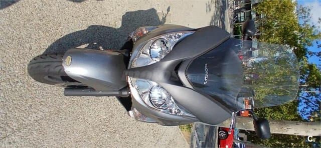 Honda SW T400 2200 € 2011 Barcelona - 1