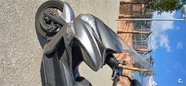 Honda SW T400 2200 € 2011 Barcelona - 10