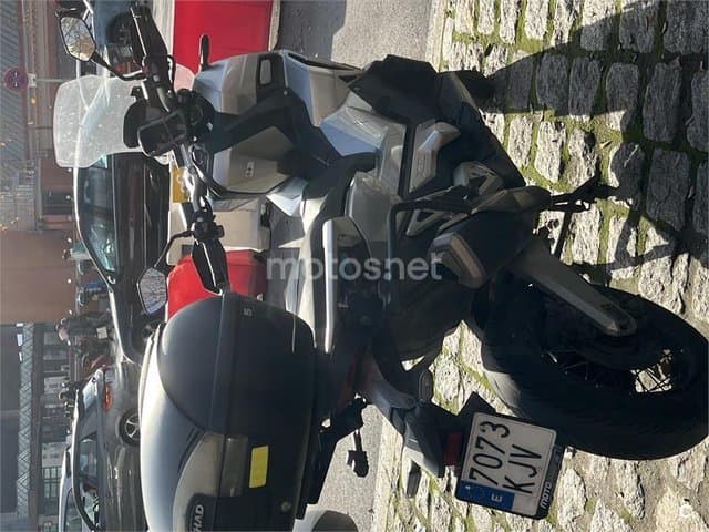 Honda X-ADV – Vista 4