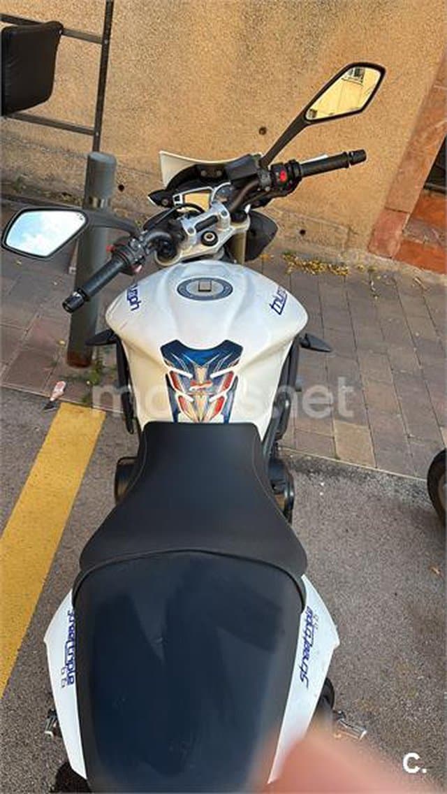 Triumph Street Triple 4300 € 2013 Barcelona - 3
