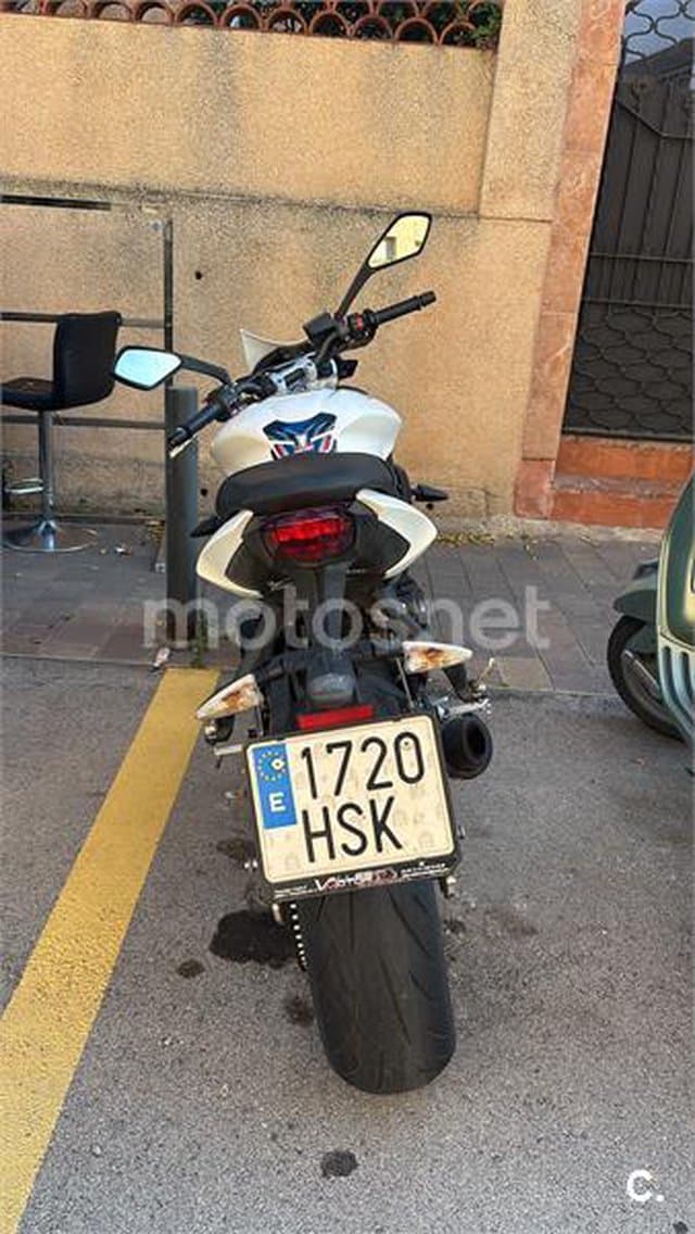 Triumph Street Triple 4300 € 2013 Barcelona - 5