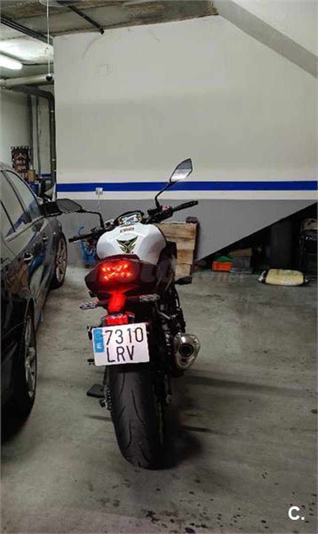 Kawasaki Z 900 – Vista 2