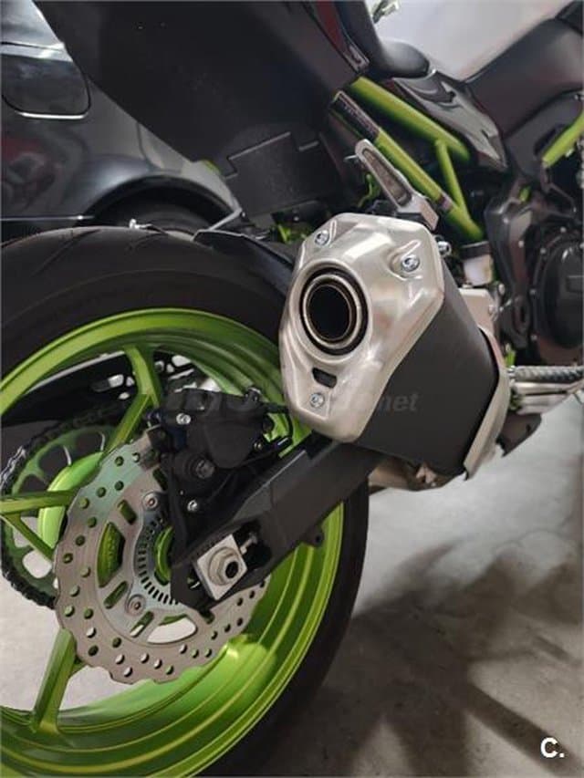 Kawasaki Z 900 – Vista 5