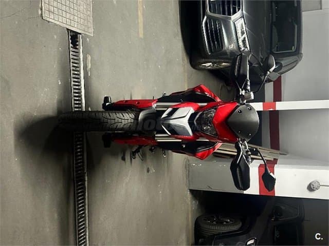 Ducati Hyperstrada 939 – Vista 1