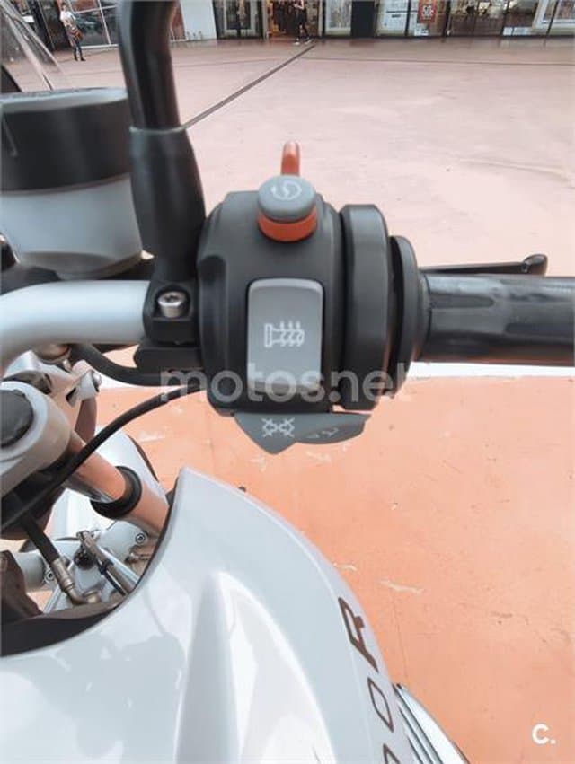 BMW R 1200 R – Vista 15