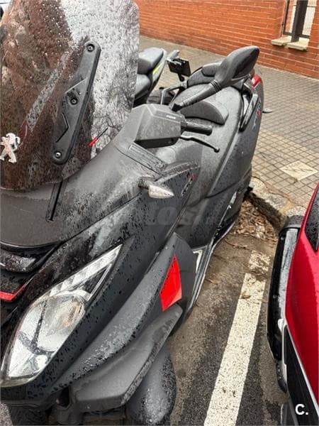 Peugeot Metropolis 400 2000 € 2017 Barcelona - 2