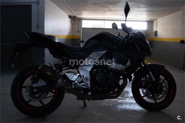 Kawasaki Z 750 – Vista 2