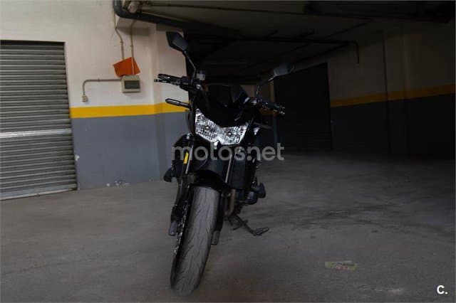 Kawasaki Z 750 – Vista 4