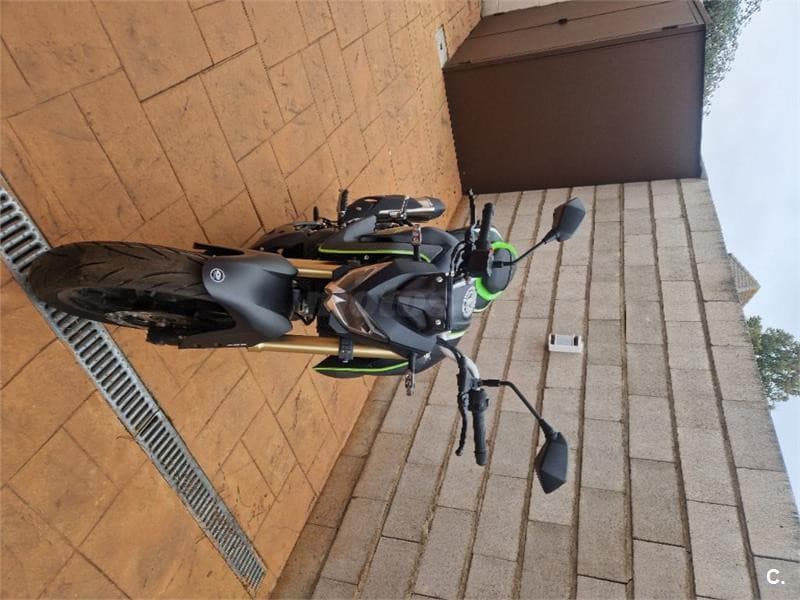 QJ Motor SRK 125 – Vista 3