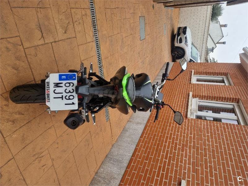 QJ Motor SRK 125 – Vista 4