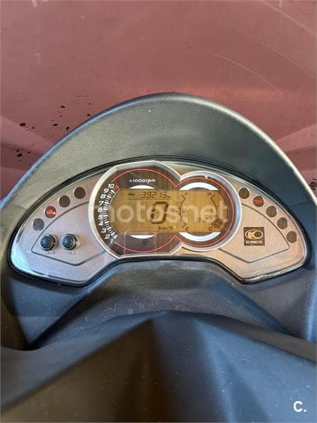 Kymco K-XCT 300i – Vista 2