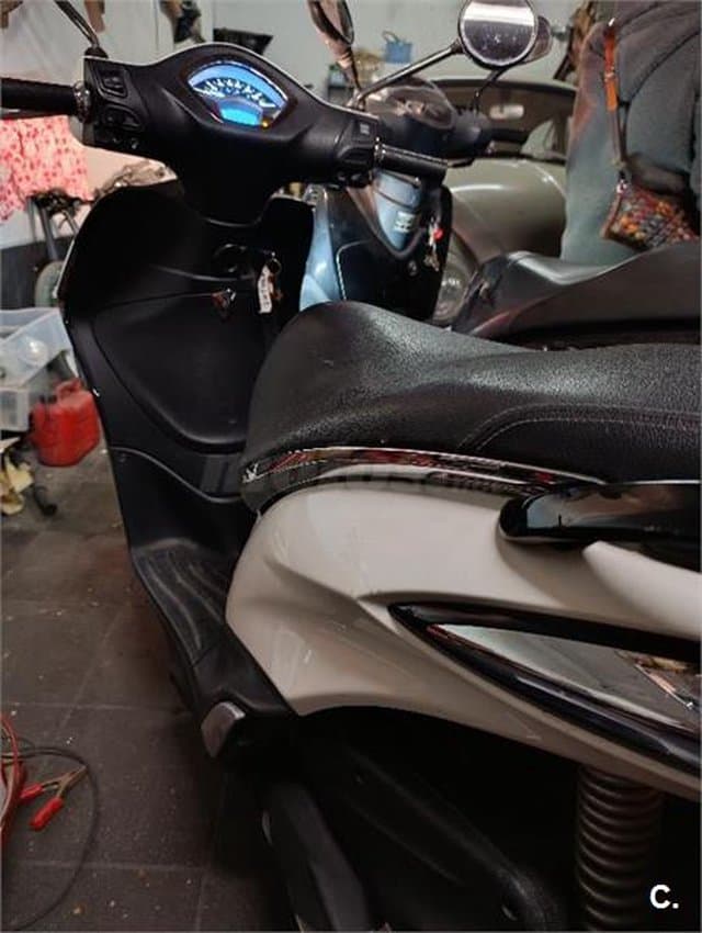 Piaggio LIBERTY – Vista 4