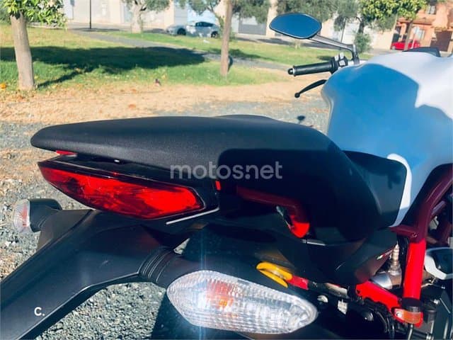 Ducati Monster 797 – Vista 11