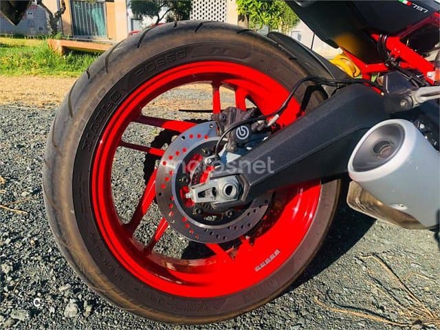 Ducati Monster 797 – Vista 12