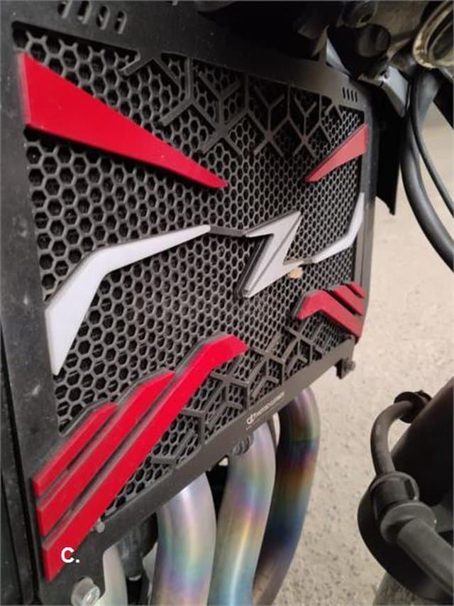 Kawasaki Z 900 – Vista 8