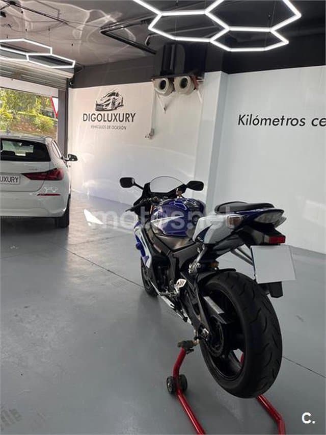 Suzuki GSX R1000 – Vista 2