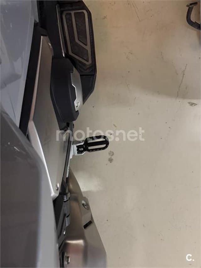 Honda X-ADV – Vista 14