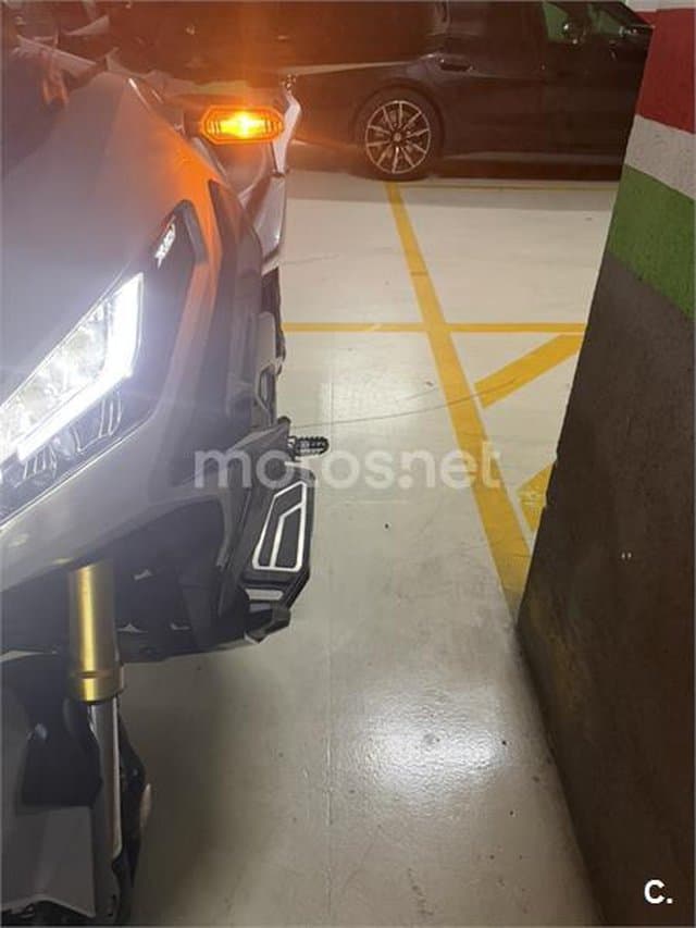 Honda X-ADV – Vista 9