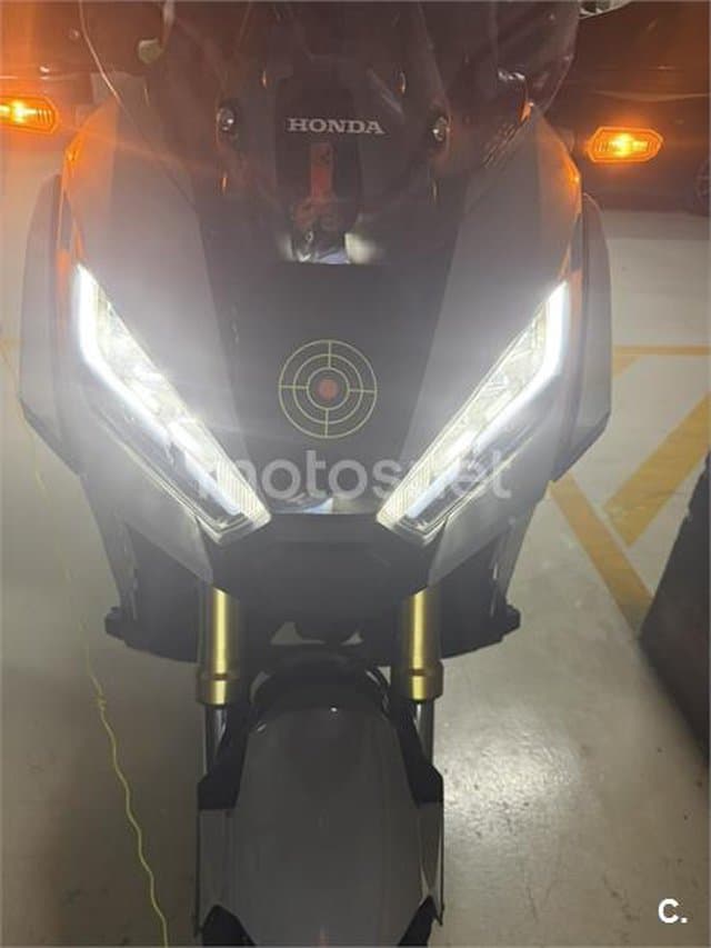 Honda X-ADV – Vista 10