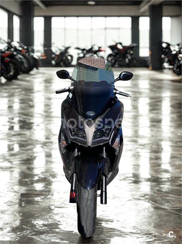 Kymco Grand Dink 300 3300 € 2021 Barcelona - 2