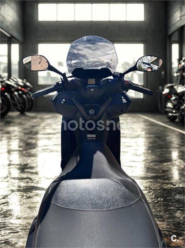 Kymco Grand Dink 300 3300 € 2021 Barcelona - 5