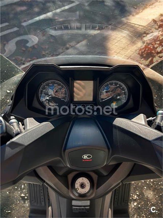 Kymco Grand Dink 300 3300 € 2021 Barcelona - 7